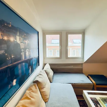 Attic 15 Min To Charles Bridge * Прага